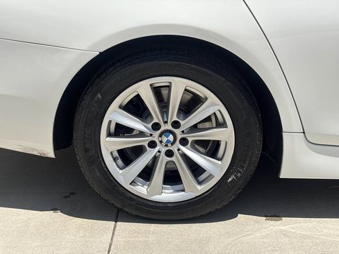 Used 2015 BMW 528i Sedan RWD image 7