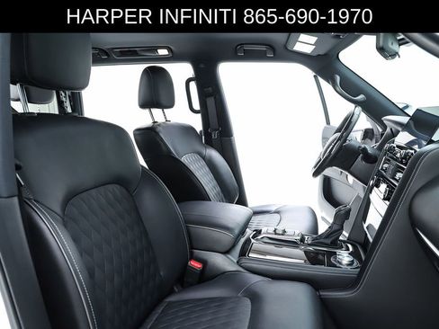 Used 2024 INFINITI QX80 Sensory w/ Cargo Package AWD/4WD image 36