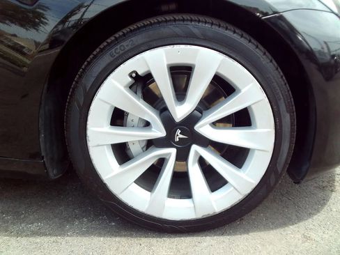 Used 2023 Tesla Model 3 Standard Range RWD image 14