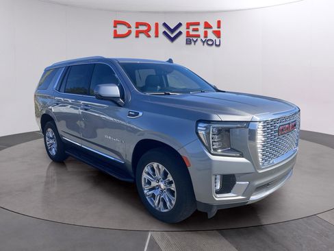 Used 2023 GMC Yukon Denali image 7