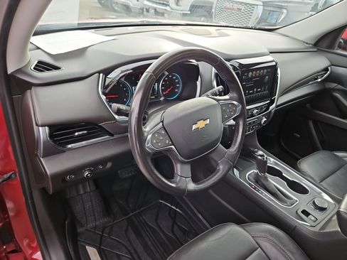 Used 2019 Chevrolet Traverse Premier w/ LPO, Floor Liner Package image 12