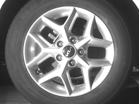 Used 2025 Kia Soul LX w/ LX Technology Package image 15