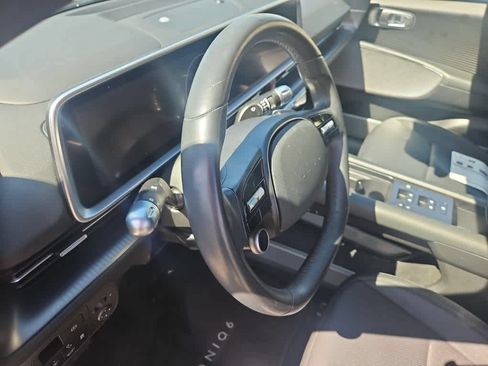 Used 2023 Hyundai Ioniq 6 SEL AWD/4WD image 9