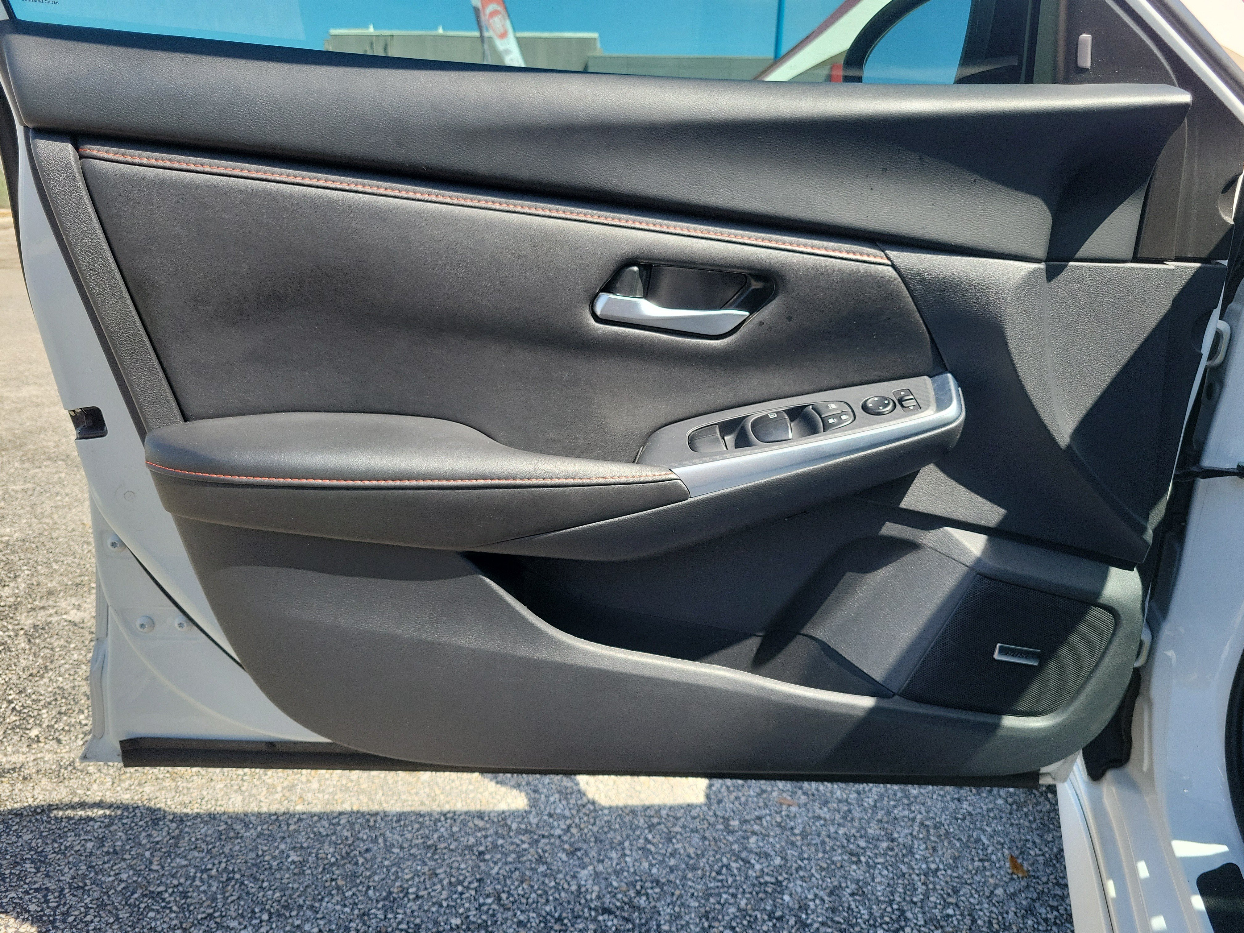 Used 2024 Nissan Sentra SR FWD image 15