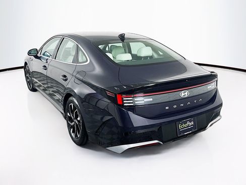 Used 2024 Hyundai Sonata SEL FWD image 5