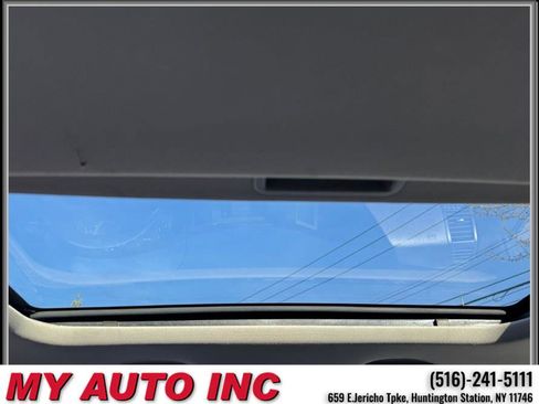 Used 2010 Jeep Grand Cherokee Laredo image 14