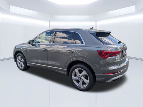 Used 2022 Audi Q3 2.0T Premium w/ Convenience Package AWD/4WD image 12