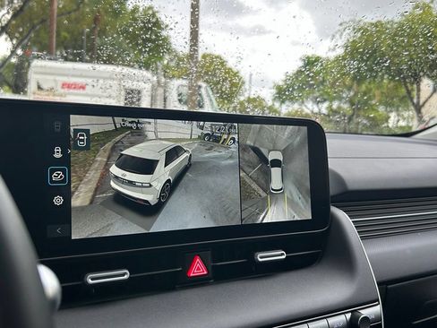 Used 2025 Hyundai Ioniq 5 Limited RWD image 27