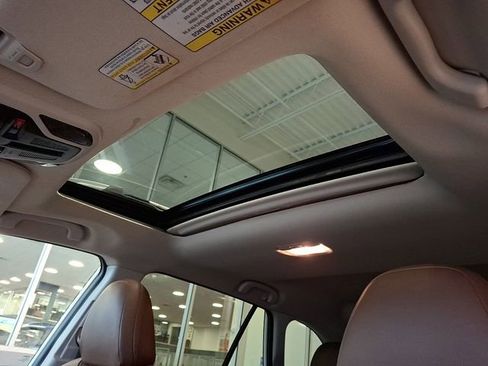 Used 2020 Subaru Outback Touring XT image 14