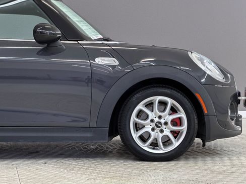 Used 2015 MINI Cooper S FWD image 32