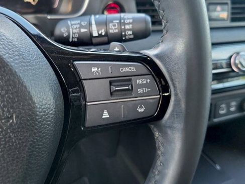 Used 2024 Honda Pilot EX-L image 25