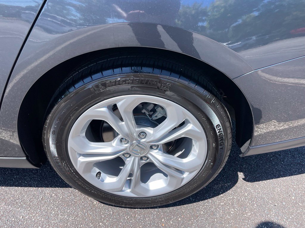 Certified 2025 Honda Accord LX image 41