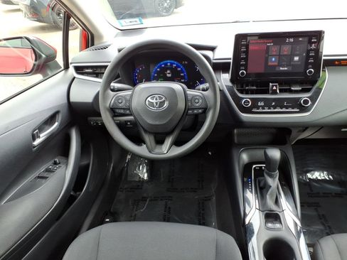 Certified 2020 Toyota Corolla LE image 7