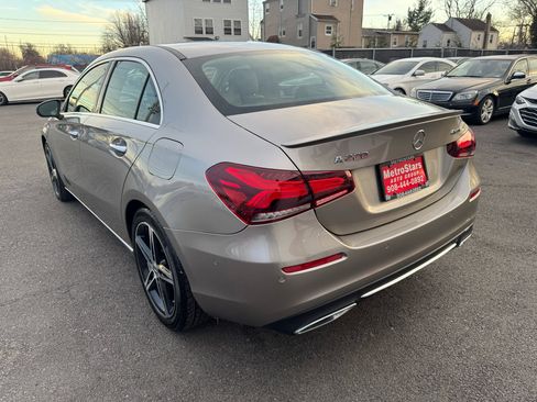Used 2019 Mercedes-Benz A 220 4MATIC image 21