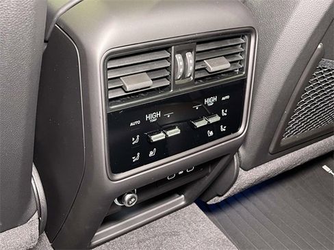 New 2026 Porsche Cayenne S image 26