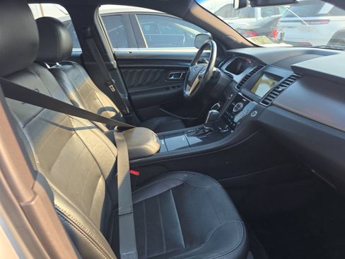 Used 2018 Ford Taurus SHO AWD/4WD image 10