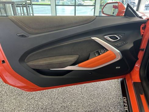 Used 2018 Chevrolet Camaro SS w/ Hot Wheels Edition RWD image 60