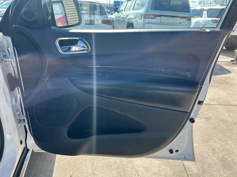 Used 2015 Dodge Durango Limited w/ Nav & Power Liftgate Group image 16