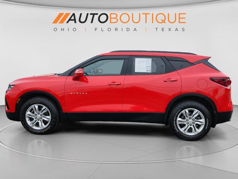 Used 2019 Chevrolet Blazer LT w/ Sound & Technology Package AWD/4WD image 2