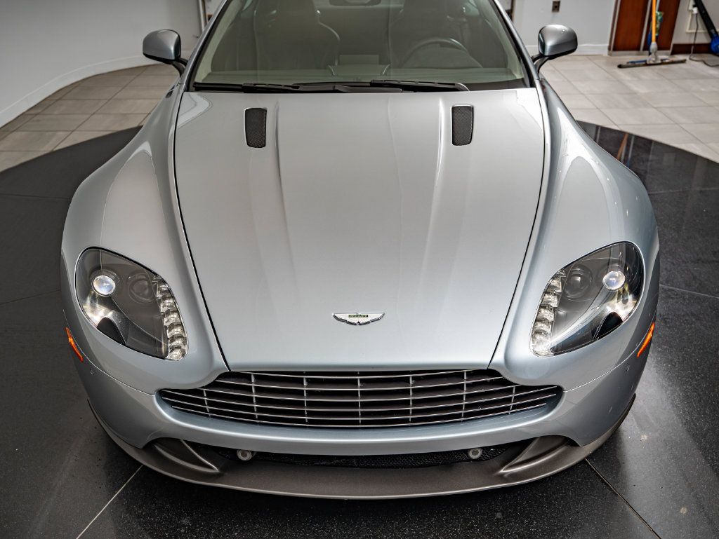 Used 2015 Aston Martin V8 Vantage GT RWD image 14