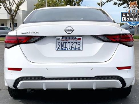 Used 2025 Nissan Sentra SV FWD image 4