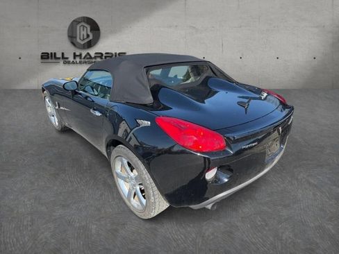 Used 2007 Pontiac Solstice GXP w/ Premium Package RWD image 2