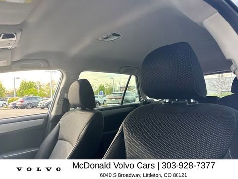 Used 2016 Subaru Outback 2.5i Premium AWD/4WD image 6