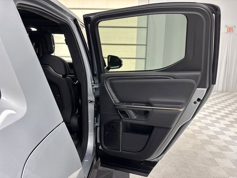 Used 2023 Rivian R1T Adventure image 19