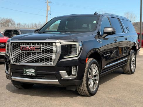 Used 2024 GMC Yukon XL Denali image 1
