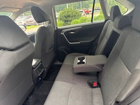 Used 2024 Toyota RAV4 XLE FWD image 26