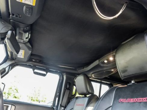 Used 2025 Jeep Wrangler Unlimited Rubicon AWD/4WD image 44