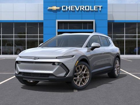 New 2026 Chevrolet Equinox EV LT w/ LPO, Tech Bronze Package AWD/4WD image 6