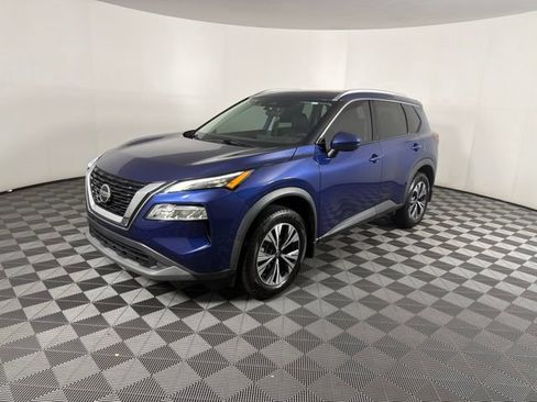 Used 2021 Nissan Rogue SV w/ Premium Package FWD image 23