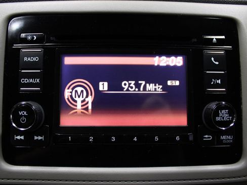 Used 2017 Honda HR-V LX image 13