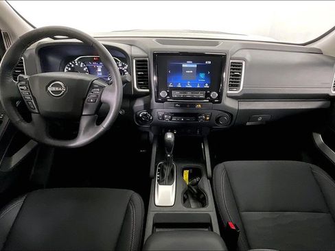 Certified 2024 Nissan Frontier SV w/ Hardbody Edition image 21