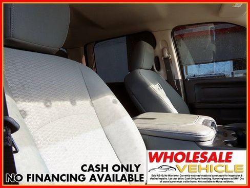 Used 2015 RAM 1500 Express image 9