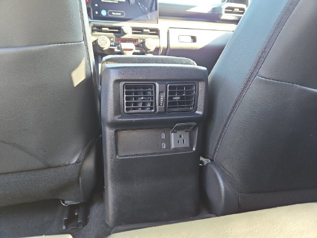 Used 2025 Toyota 4Runner TRD Off-Road Premium AWD/4WD image 31