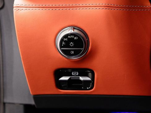 Used 2022 Mercedes-Benz SL 63 AMG 4MATIC image 11