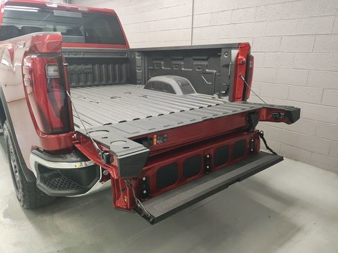 New 2026 GMC Sierra 2500 SLT w/ SLT Premium Package image 22