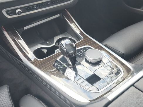 Used 2021 BMW X7 xDrive40i AWD/4WD image 18