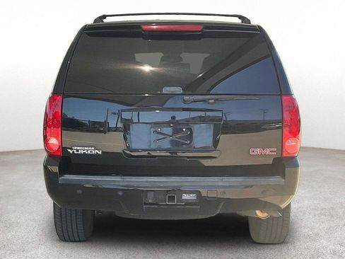 Used 2013 GMC Yukon SLT w/ SLT-2 Equipment Package AWD/4WD image 5