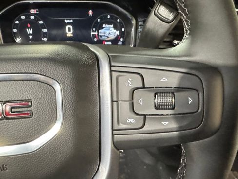New 2026 GMC Sierra 1500 Elevation image 17