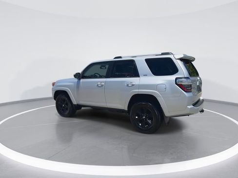 Used 2023 Toyota 4Runner SR5 w/ Convenience Package (TMS) RWD image 6