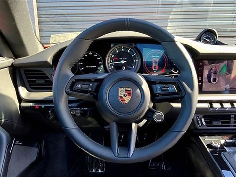 Used 2024 Porsche 911 Carrera GTS image 7