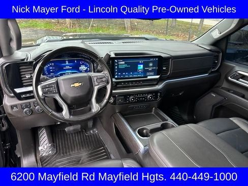 Used 2024 Chevrolet Silverado 3500 LTZ w/ LTZ Convenience Package image 11