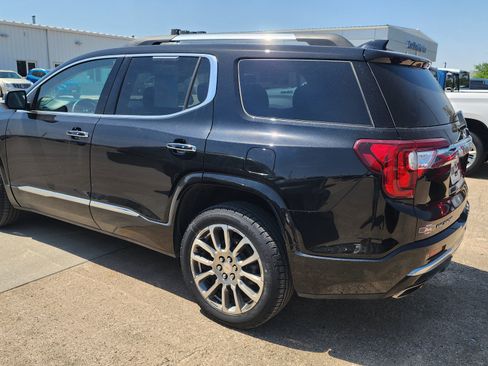 Used 2023 GMC Acadia Denali w/ Denali Technology Package AWD/4WD image 6