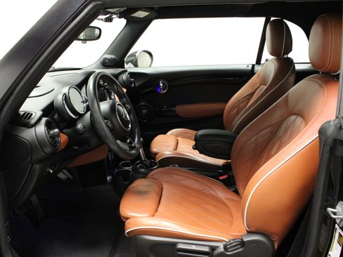 Used 2019 MINI Cooper S image 24