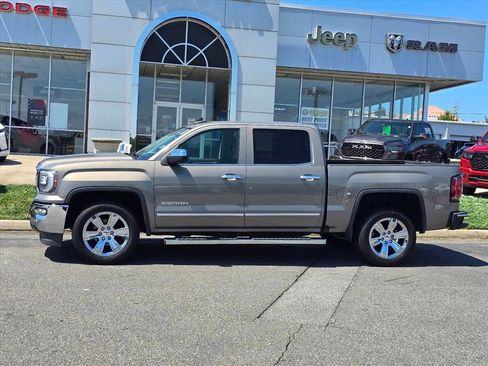 Used 2017 GMC Sierra 1500 SLT RWD image 23