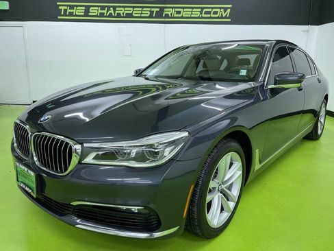 Used 2016 BMW 750i xDrive image 5