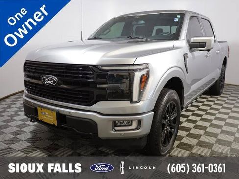 Certified 2025 Ford F150 Platinum AWD/4WD image 1